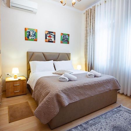 Tirana Center Apartment - Zogu I Boulevard Dış mekan fotoğraf